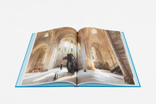 Load image into Gallery viewer, Johan Creten - Strangers Welcome