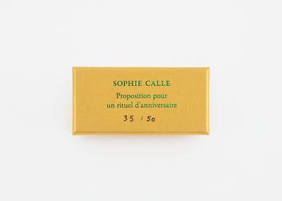 Sophie Calle - Proposition pour un rituel d'anniversaire, 2026 (Kiwi Green)