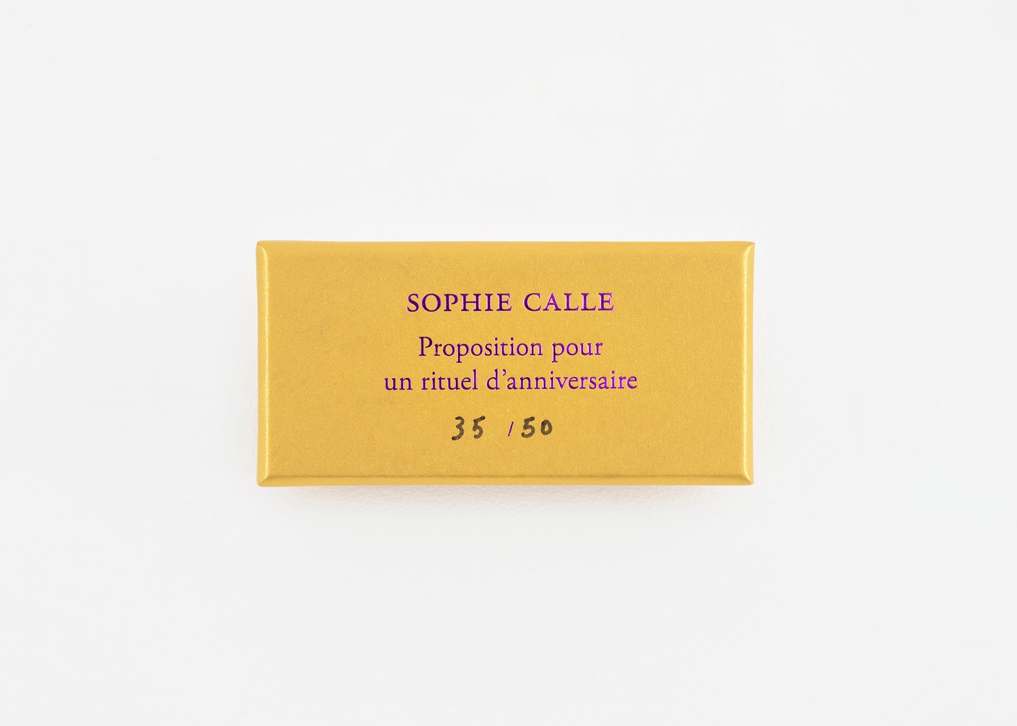 Sophie Calle - Proposition pour un rituel d'anniversaire, 2026 (Lipstick Pink)