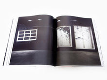 Load image into Gallery viewer, Gregor Hildebrandt - Tönend hallt die Jugend