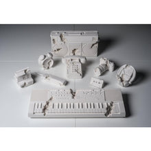 Load image into Gallery viewer, Daniel Arsham - Future Relics 01-09: Complete Excavation Set