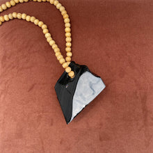 Load image into Gallery viewer, Jean-Michel Othoniel - Invisibility Faces Necklace (EN008.6)