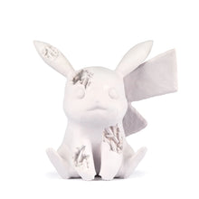 Load image into Gallery viewer, Daniel Arsham - Crystalized Seated Pikachu
