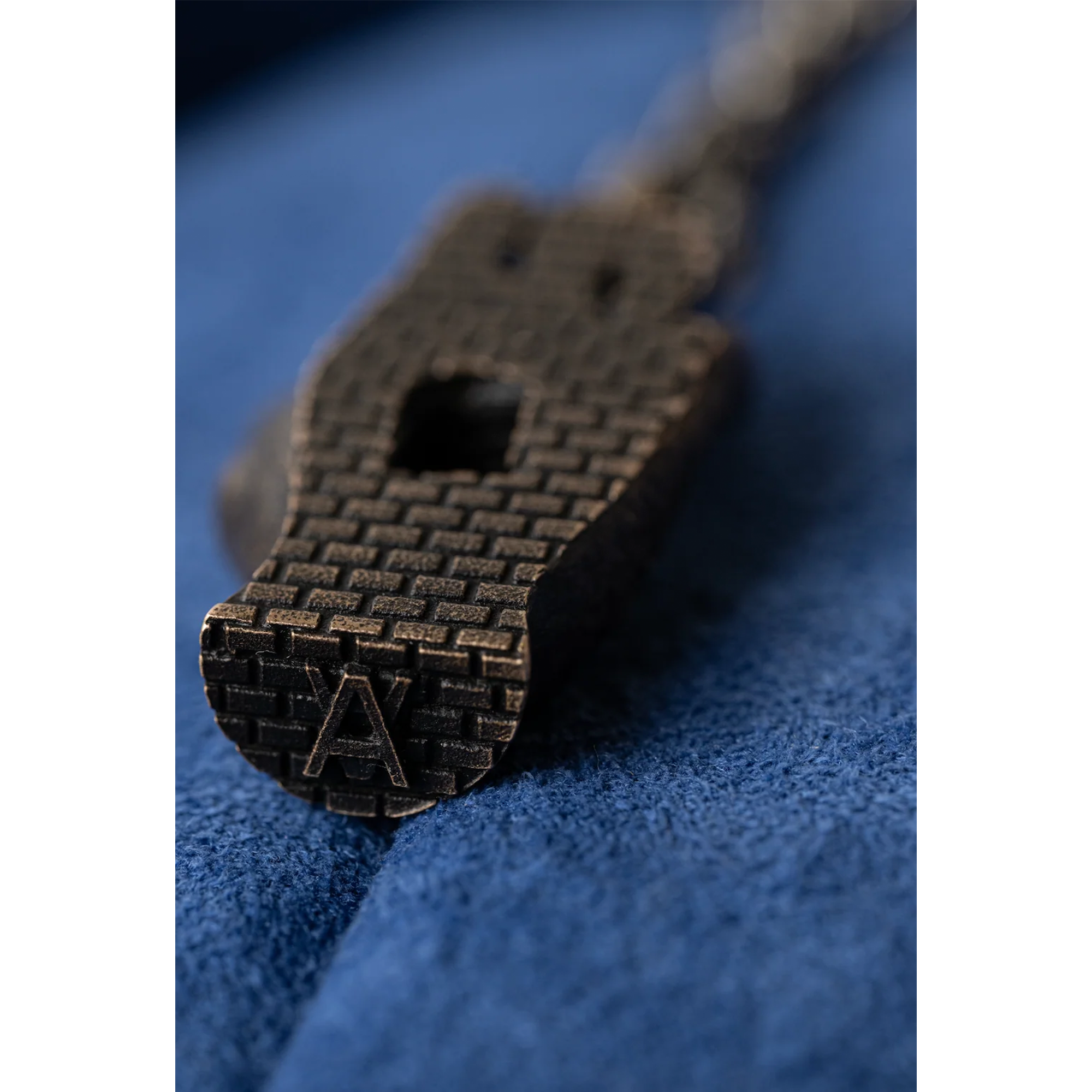 Daniel Arsham – Hand Labyrinth Pendant Necklace