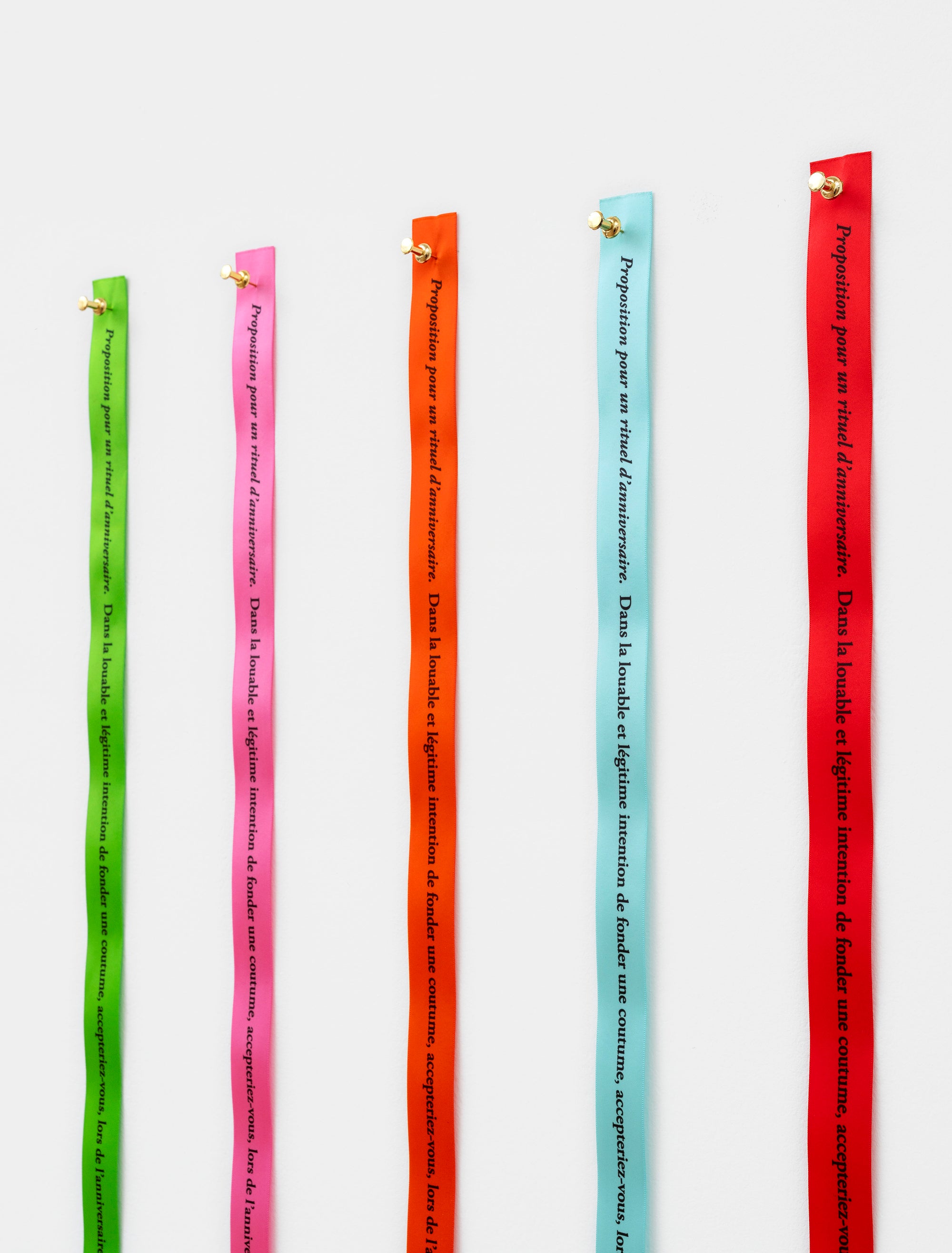 Sophie Calle - Proposition pour un rituel d'anniversaire, 2026 (Tango Orange)