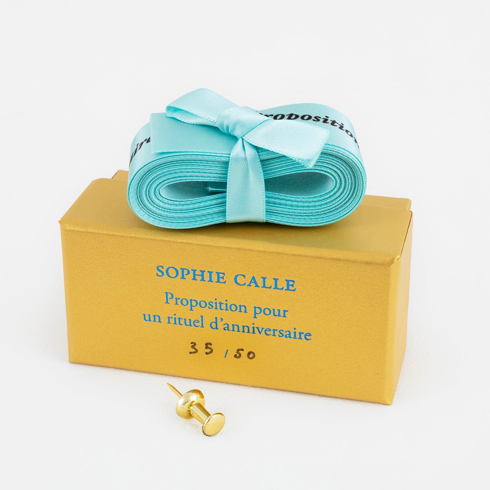 Sophie Calle - Proposition pour un rituel d'anniversaire, 2026 (Ocean Blue)