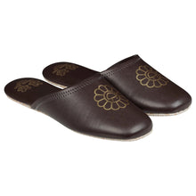 Load image into Gallery viewer, Takashi Murakami - Flower Vinyl Slippers (Brown)
