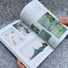 Load image into Gallery viewer, Izumi Kato - Bijyutu Techo Magazine (Issue No. 1107)
