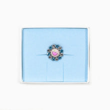 Load image into Gallery viewer, Takashi Murakami x Liquem - Flower Lapel Pin (Blue x White)
