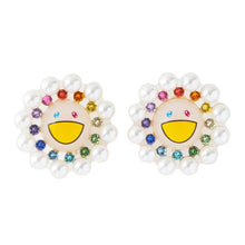 Load image into Gallery viewer, Takashi Murakami x Liquem - Pearl Flower Earrings (Clip-On)
