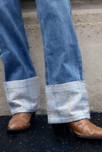 Load image into Gallery viewer, The Ethiquette - Narcisse Jeans
