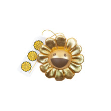 Load image into Gallery viewer, Takashi Murakami - Plush Flower Pin Keychain - Gold
